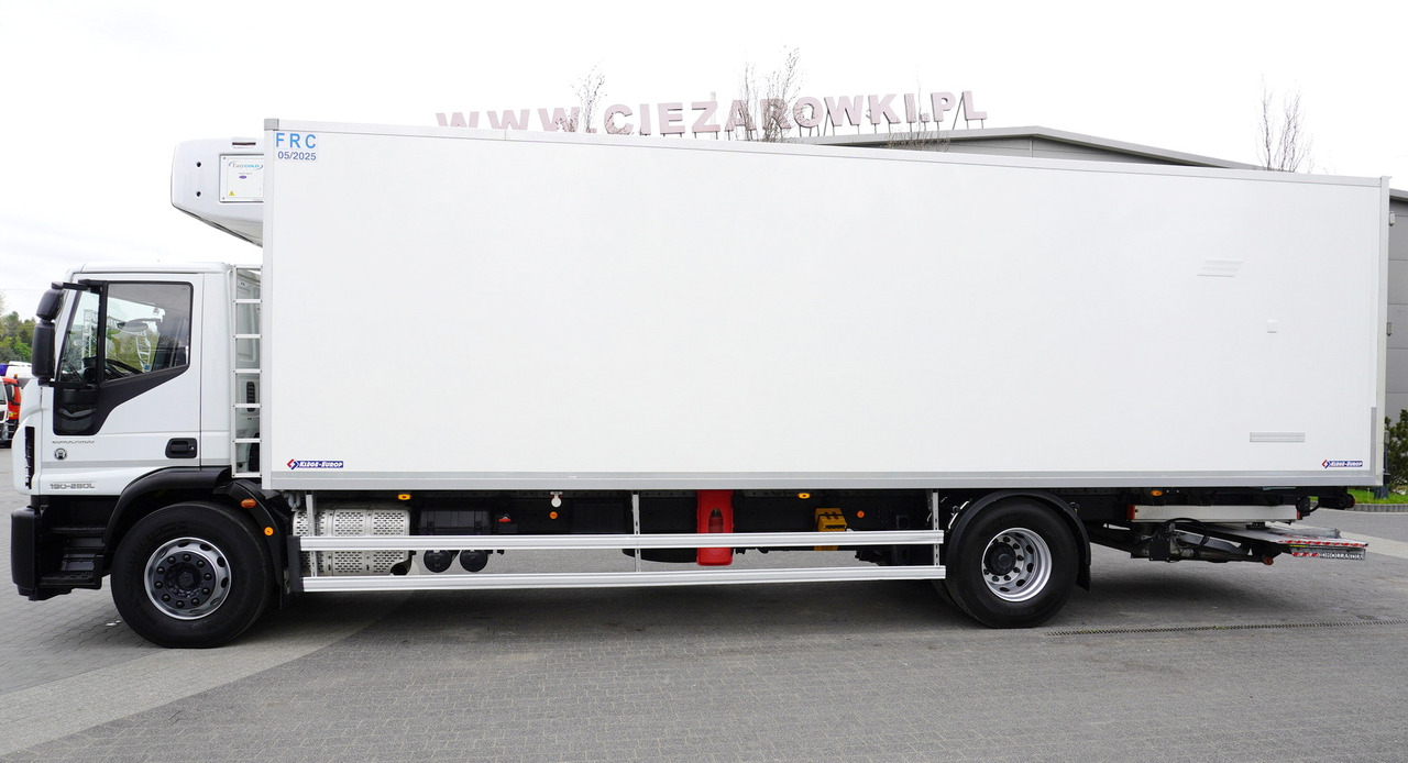IVECO Eurocargo 190-280L E6 4x2 / Refrigerator / Dhollandia DHSM.20 tail lift / 21 pallets - Hladnjača: slika 2 IVECO Eurocargo 190-280L E6 4x2 / Refrigerator / Dhollandia DHSM.20 tail lift / 21 pallets - Hladnjača: slika 2