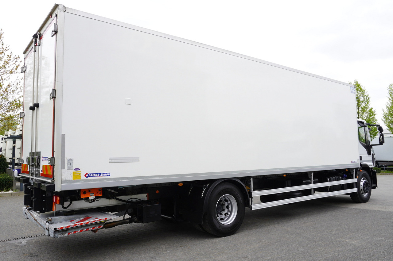 IVECO Eurocargo 190-280L E6 4x2 / Refrigerator / Dhollandia DHSM.20 tail lift / 21 pallets - Hladnjača: slika 5 IVECO Eurocargo 190-280L E6 4x2 / Refrigerator / Dhollandia DHSM.20 tail lift / 21 pallets - Hladnjača: slika 5