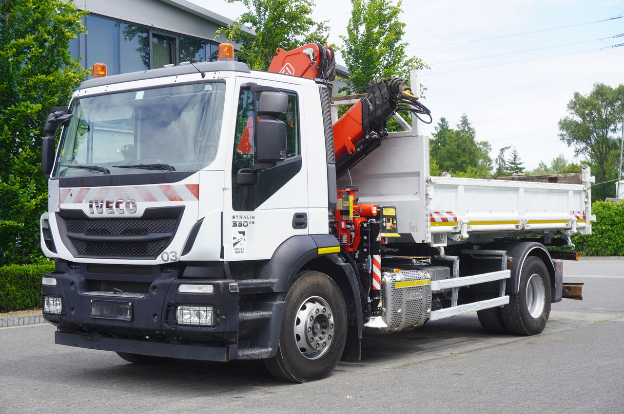 IVECO STRALIS 330 E6 / FASSI 195A 8.5 T / 3-side tipper - Istovarivač, Kamion sa dizalicom: slika 2 IVECO STRALIS 330 E6 / FASSI 195A 8.5 T / 3-side tipper - Istovarivač, Kamion sa dizalicom: slika 2
