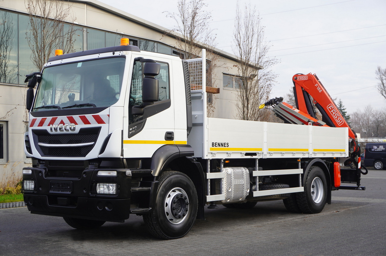 IVECO Stralis X-Way 310 4x2 E6 / Fassi F155 crane / 670 MTH / Remote control / Rotator / 130 tho. km - Kamion sa dizalicom: slika 2 IVECO Stralis X-Way 310 4x2 E6 / Fassi F155 crane / 670 MTH / Remote control / Rotator / 130 tho. km - Kamion sa dizalicom: slika 2