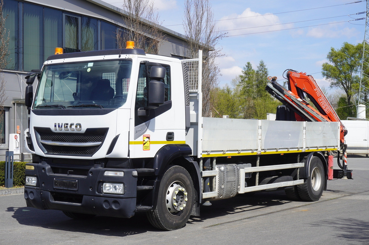 Iveco Stralis 310 / 34 tho km !!! / FASSI 4 Tons 400 MTH! / Flatbed - Kamion sa dizalicom, Kamion sa dizalicom: slika 4 Iveco Stralis 310 / 34 tho km !!! / FASSI 4 Tons 400 MTH! / Flatbed - Kamion sa dizalicom, Kamion sa dizalicom: slika 4