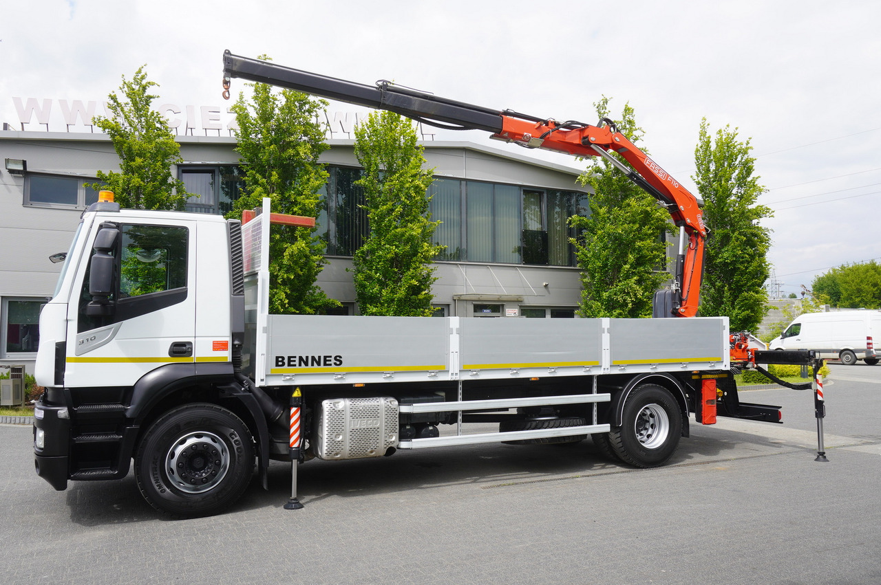 Iveco Stralis 310 / 34 tho km !!! / FASSI 4 Tons 400 MTH! / Flatbed - Kamion sa tovarnim sandukom, Kamion sa dizalicom: slika 5 Iveco Stralis 310 / 34 tho km !!! / FASSI 4 Tons 400 MTH! / Flatbed - Kamion sa tovarnim sandukom, Kamion sa dizalicom: slika 5