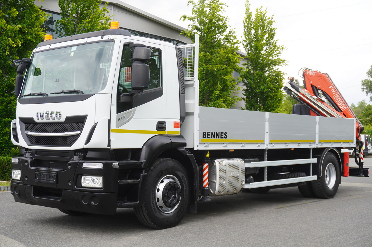 Iveco Stralis 310 / 34 tho km !!! / FASSI 4 Tons 400 MTH! / Flatbed - Kamion sa dizalicom, Kamion sa dizalicom: slika 4 Iveco Stralis 310 / 34 tho km !!! / FASSI 4 Tons 400 MTH! / Flatbed - Kamion sa dizalicom, Kamion sa dizalicom: slika 4