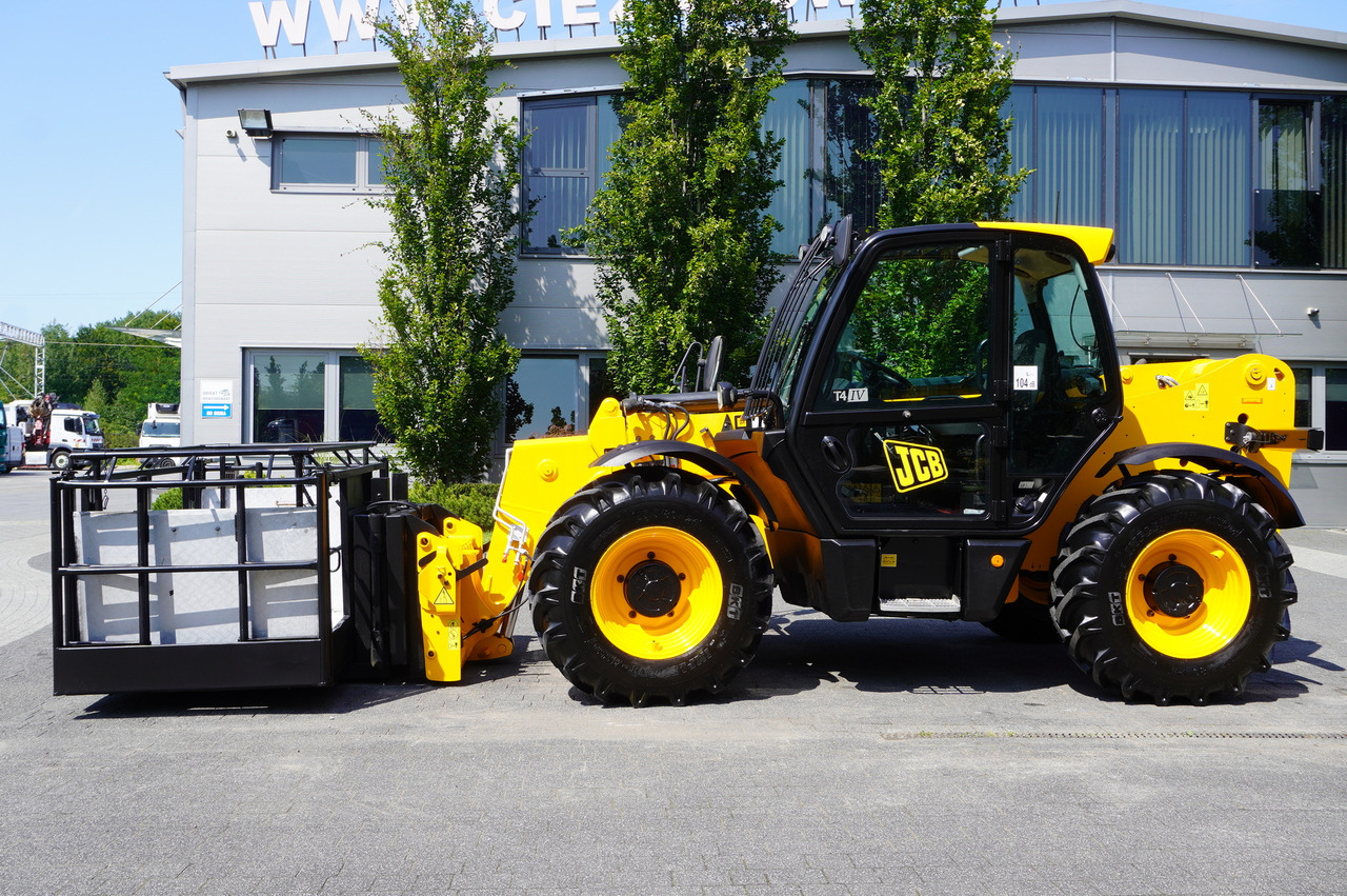 JCB 535-95 / 3.5 T / range 9.5 m / joystick - Teleskopski upravljač: slika 2 JCB 535-95 / 3.5 T / range 9.5 m / joystick - Teleskopski upravljač: slika 2