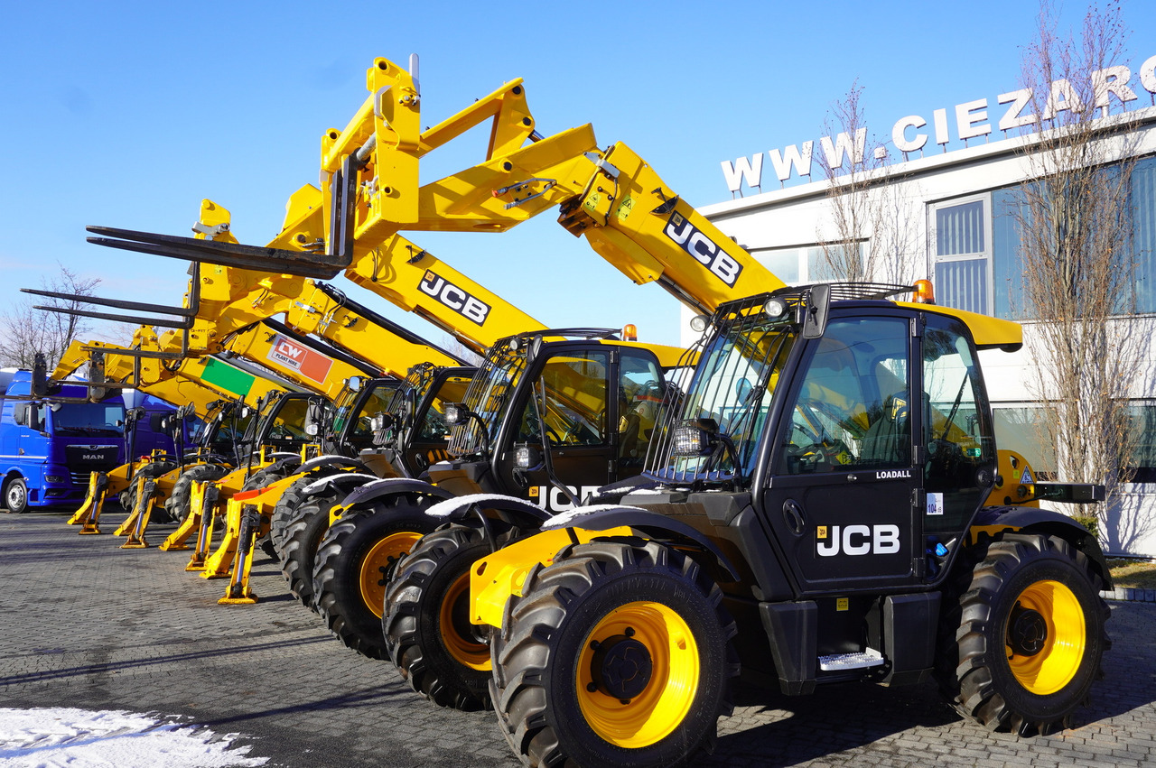 JCB 540-170 Telescopic Loader / 17m / joystick - Utovarivač točkaš: slika 5 JCB 540-170 Telescopic Loader / 17m / joystick - Utovarivač točkaš: slika 5