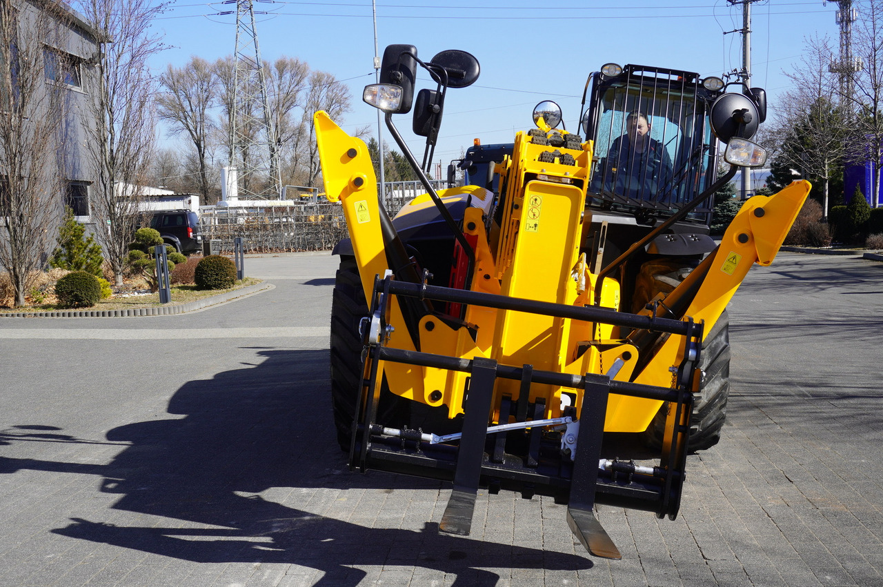 Utovarivač točkaš JCB 540-200 Telescopic Loader / 20m / joystick: slika 11