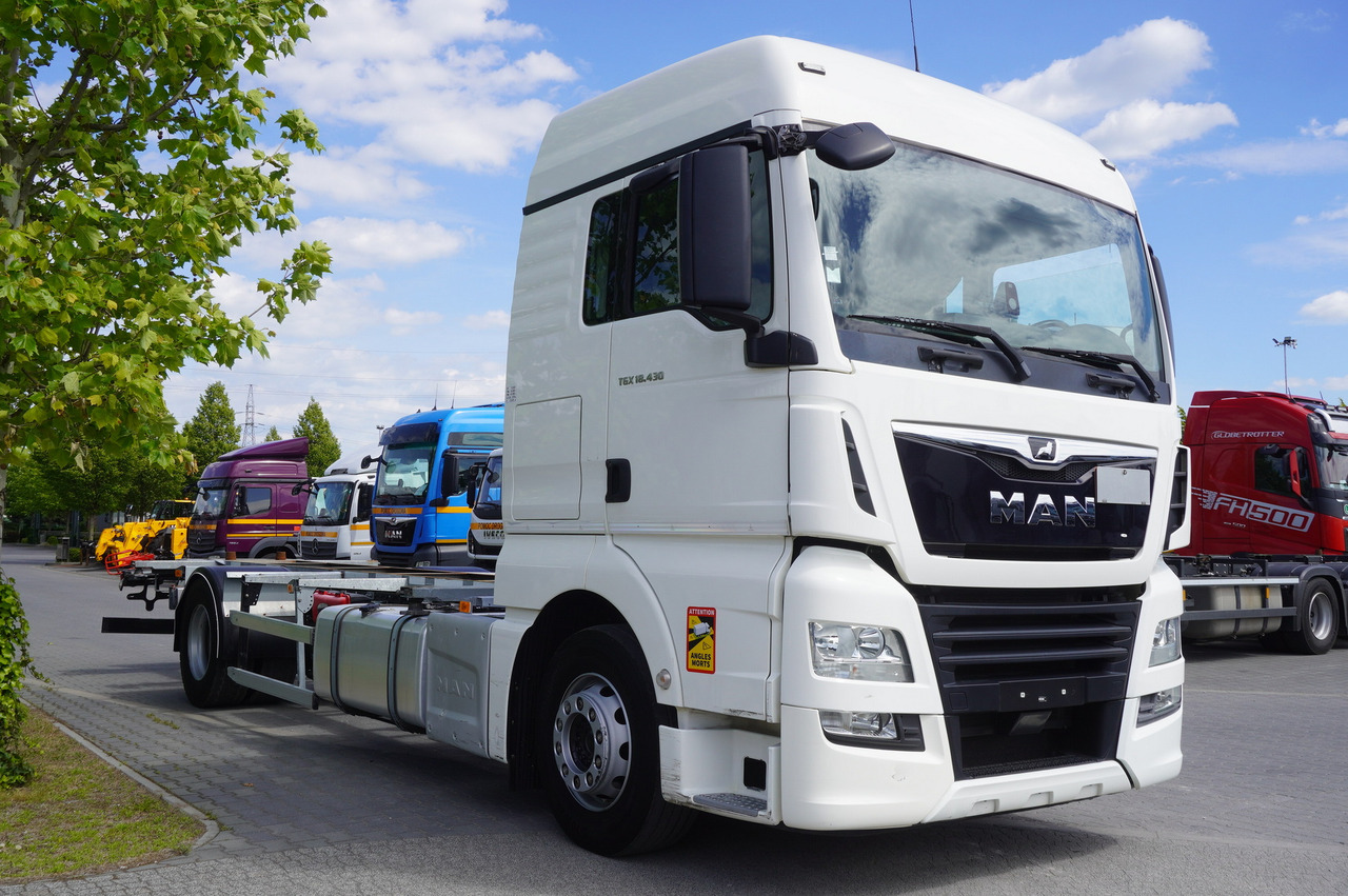 MAN GX 18.430 / BDF 7.5 m / sleeping cab / 2021 - Kamion za prevoz kontejnera/ Kamion sa promenjivim sandukom: slika 4 MAN GX 18.430 / BDF 7.5 m / sleeping cab / 2021 - Kamion za prevoz kontejnera/ Kamion sa promenjivim sandukom: slika 4