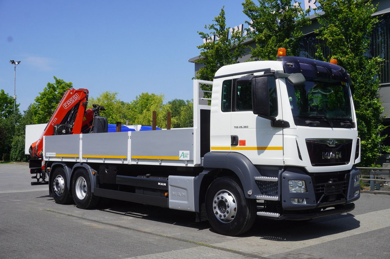MAN TGS 26.360 Flatbed / Fassi F175 7.7 T / steered 3rd axle - Kamion sa dizalicom: slika 2 MAN TGS 26.360 Flatbed / Fassi F175 7.7 T / steered 3rd axle - Kamion sa dizalicom: slika 2