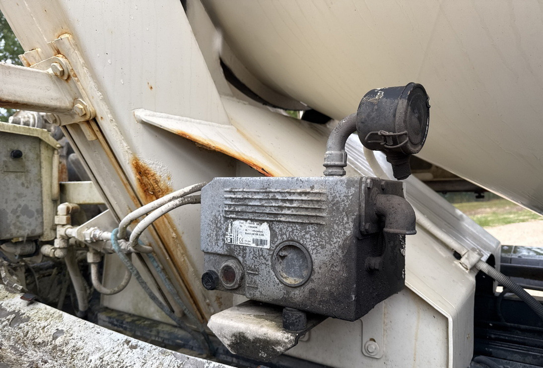 MAN TGS 32.400 8x4 Concrete Mixer Pump truck / 426 MTH !!! / 18 meters MAN TGS 32.400 8x4 Concrete Mixer Pump truck / 426 MTH !!! / 18 meters: slika 12 MAN TGS 32.400 8x4 Concrete Mixer Pump truck / 426 MTH !!! / 18 meters MAN TGS 32.400 8x4 Concrete Mixer Pump truck / 426 MTH !!! / 18 meters: slika 12