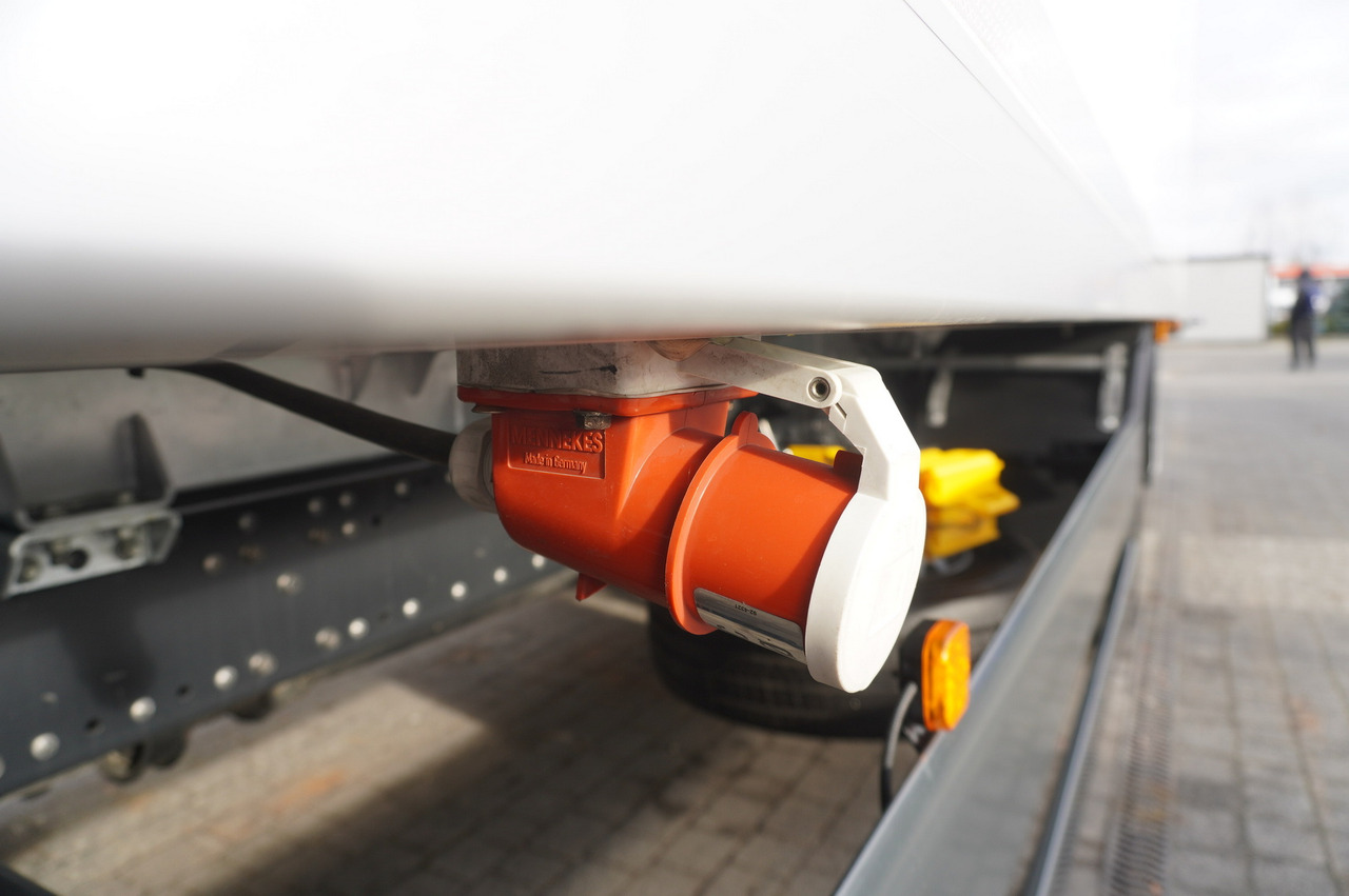 MAN TGX 26.400 / IGLOOCAR / Carrier Supra 1150 MT Silent - Hladnjača: slika 5 MAN TGX 26.400 / IGLOOCAR / Carrier Supra 1150 MT Silent - Hladnjača: slika 5