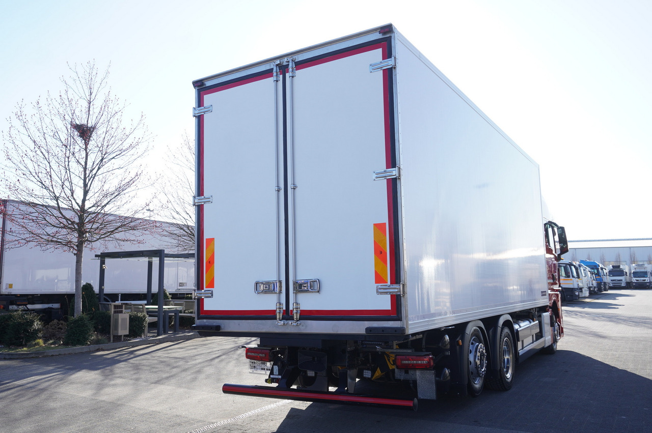 MAN TGX 26.510 / 2022 / New Lamberet refrigerator bitemperature/ Carrier Supra 1150 MT / 4 units - Hladnjača: slika 4 MAN TGX 26.510 / 2022 / New Lamberet refrigerator bitemperature/ Carrier Supra 1150 MT / 4 units - Hladnjača: slika 4