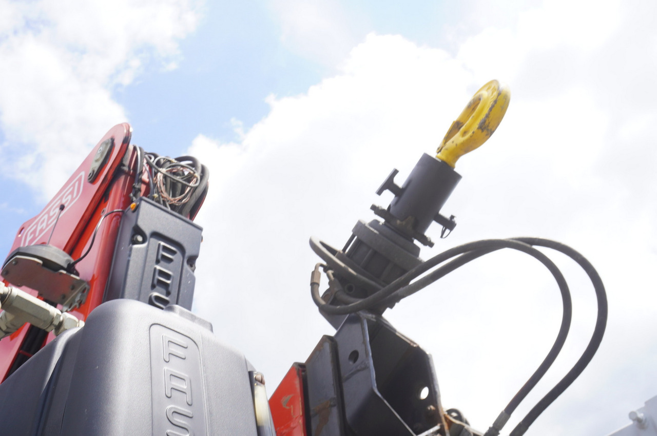 Istovarivač, Kamion sa dizalicom MERCEDES-BENZ AROCS 2633 6x4 / 5.5 T crane FASSI F135 / Tipper 15 EPAL: slika 14