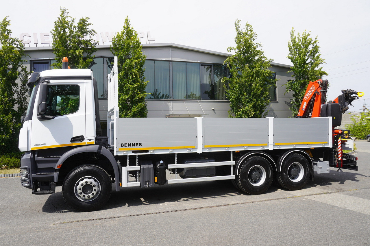 MERCEDES-BENZ AROCS 2636 Flatbed / HDS FASSI F175 7.7 T / 150,000 km - Kamion sa dizalicom: slika 5 MERCEDES-BENZ AROCS 2636 Flatbed / HDS FASSI F175 7.7 T / 150,000 km - Kamion sa dizalicom: slika 5