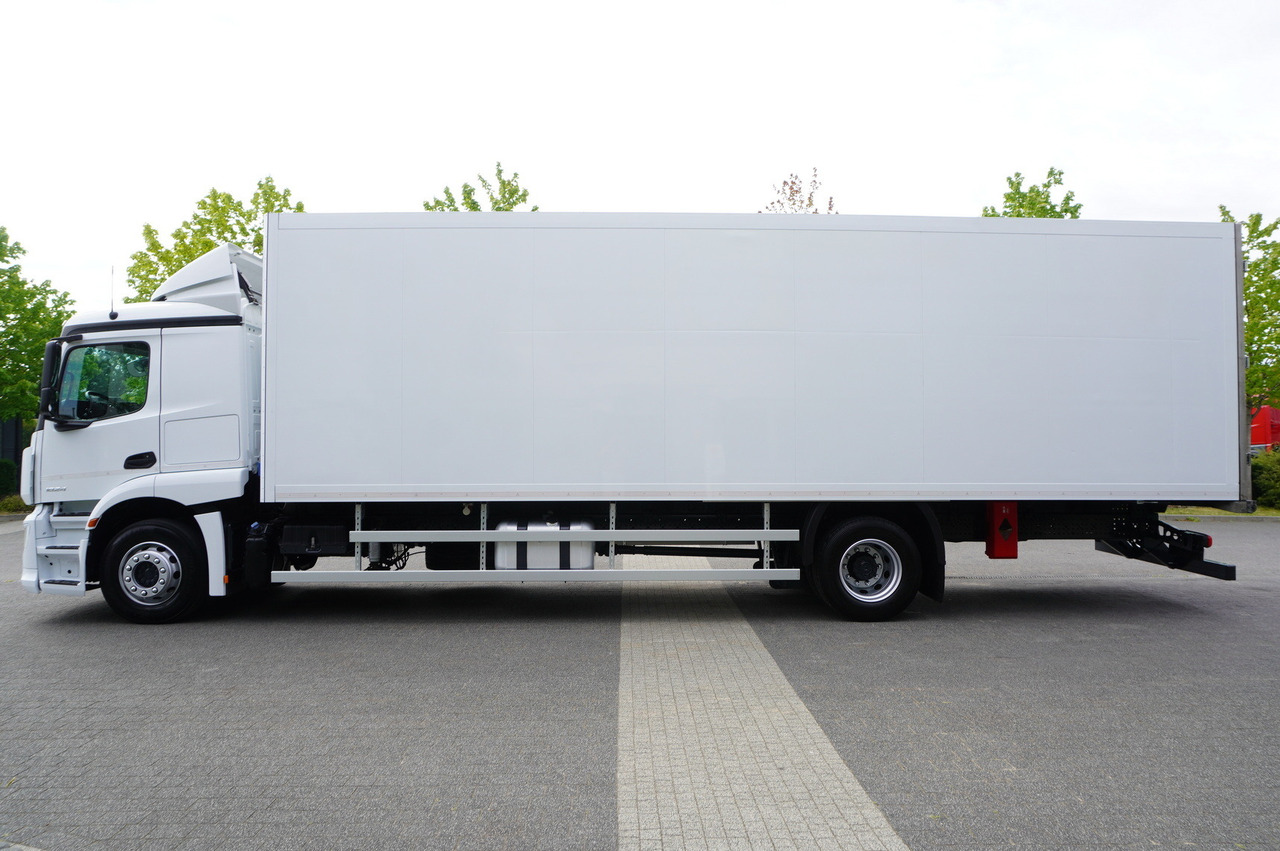 MERCEDES-BENZ Actros 1824 / Refrigerator 22 EPAL / Carrier Supra 850 / Sleeping cabin - Hladnjača: slika 2 MERCEDES-BENZ Actros 1824 / Refrigerator 22 EPAL / Carrier Supra 850 / Sleeping cabin - Hladnjača: slika 2