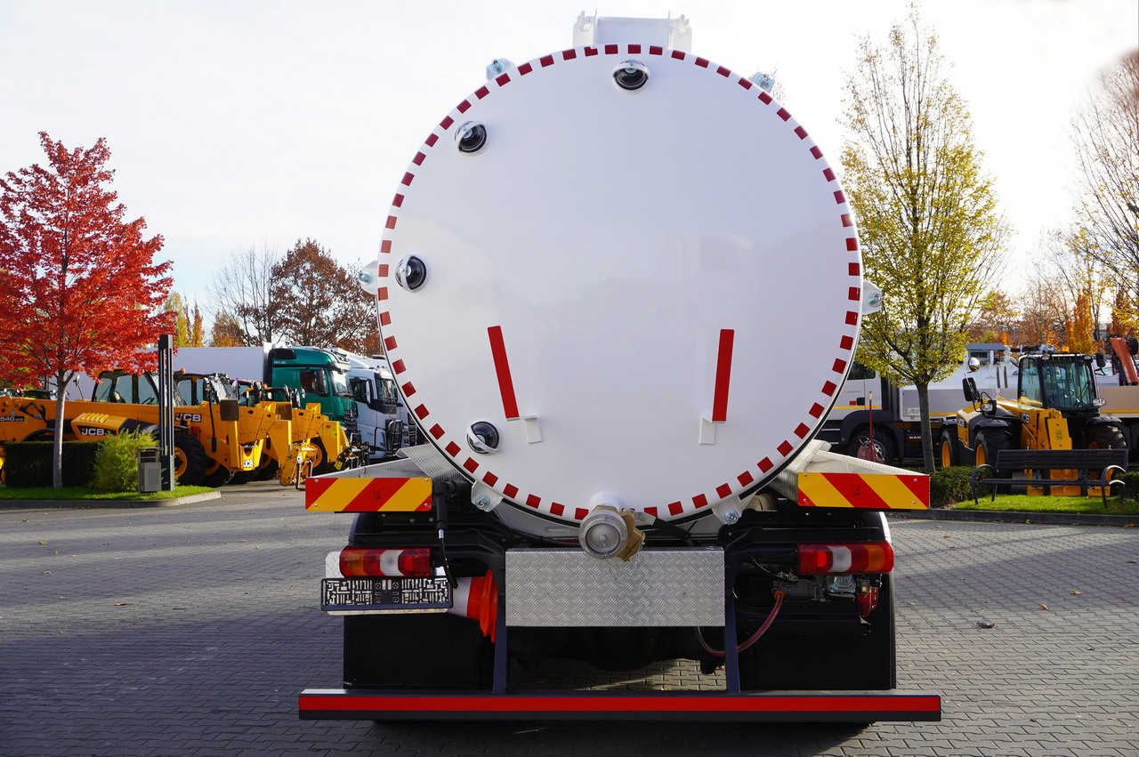 MERCEDES-BENZ Actros 1833 / 260 tho. km / NEW septic tank 11000 l - Kamion cisterna: slika 4 MERCEDES-BENZ Actros 1833 / 260 tho. km / NEW septic tank 11000 l - Kamion cisterna: slika 4