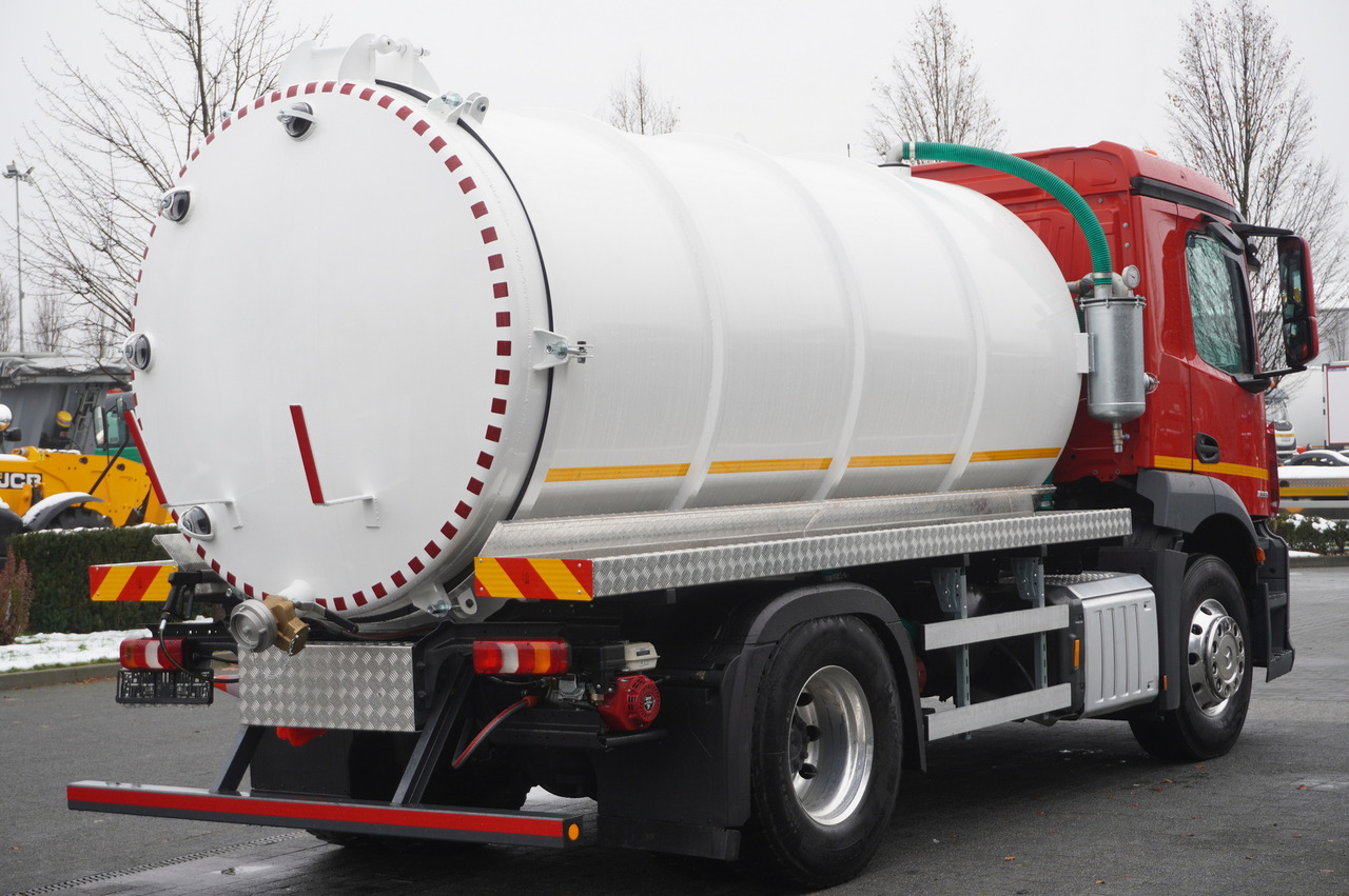 MERCEDES-BENZ Actros 1833 / 260 tho. km / NEW septic tank 11000 l - Kamion cisterna: slika 5 MERCEDES-BENZ Actros 1833 / 260 tho. km / NEW septic tank 11000 l - Kamion cisterna: slika 5