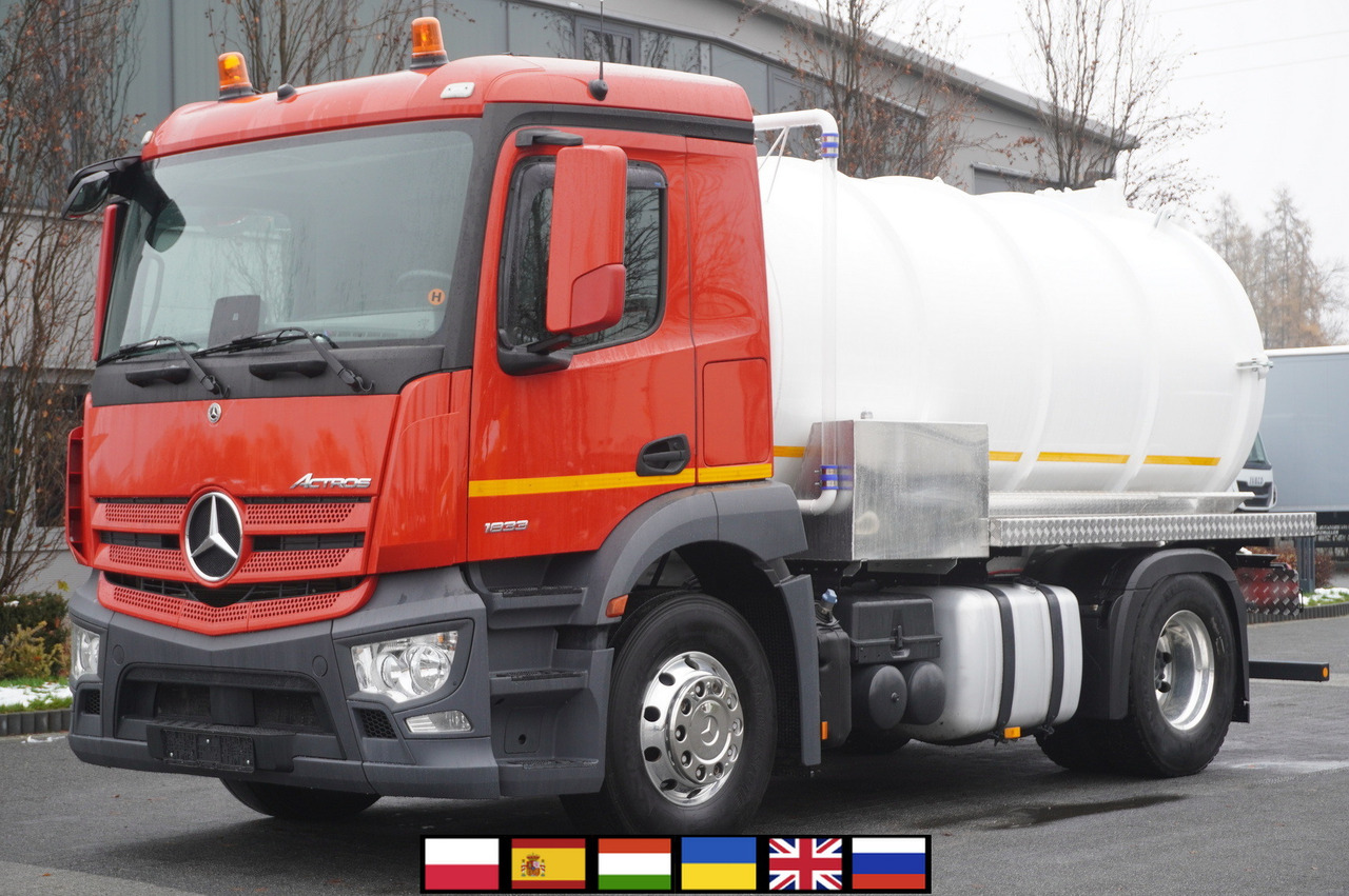 MERCEDES-BENZ Actros 1833 / 260 tho. km / NEW septic tank 11000 l - Kamion cisterna: slika 1 MERCEDES-BENZ Actros 1833 / 260 tho. km / NEW septic tank 11000 l - Kamion cisterna: slika 1