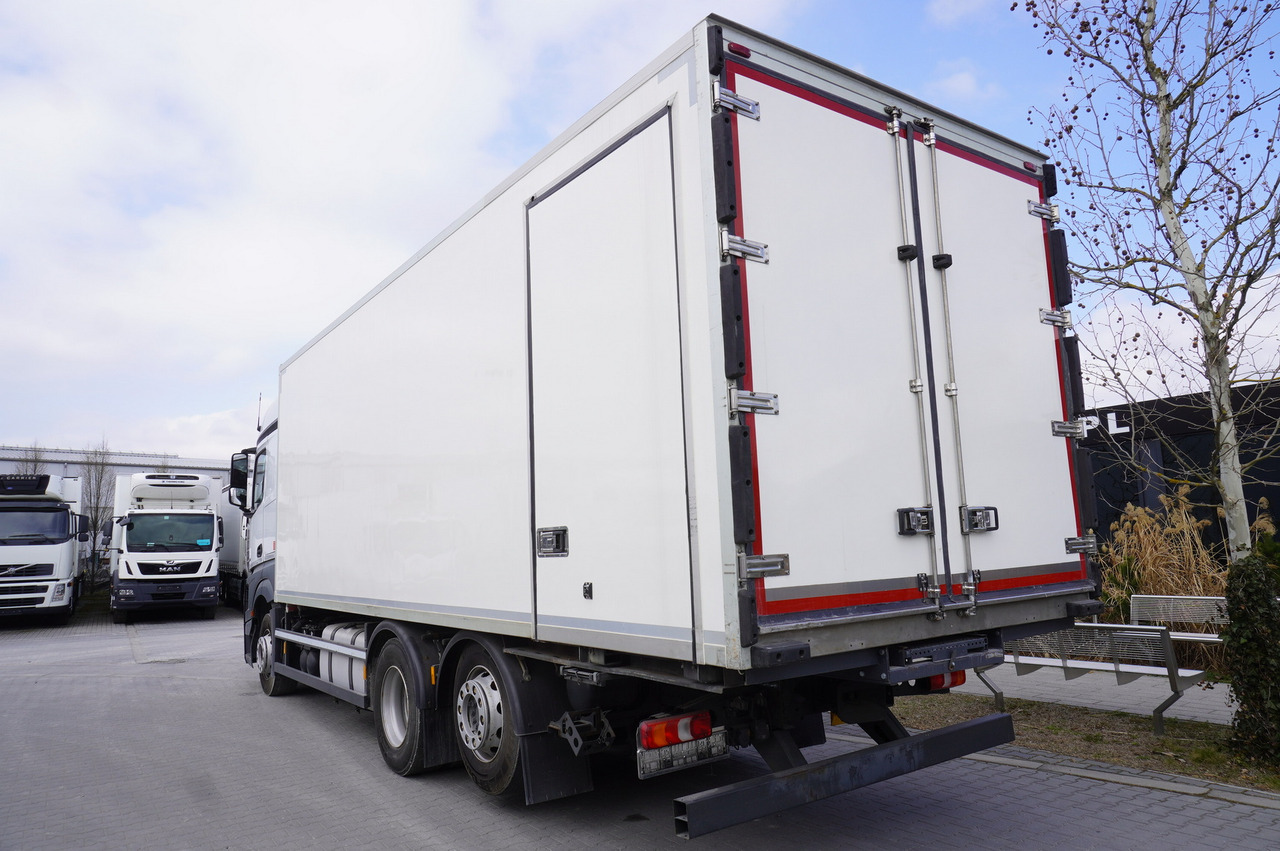 MERCEDES-BENZ Actros 2542 / GIGA cabin / Thermoking 1000R - Hladnjača: slika 3 MERCEDES-BENZ Actros 2542 / GIGA cabin / Thermoking 1000R - Hladnjača: slika 3