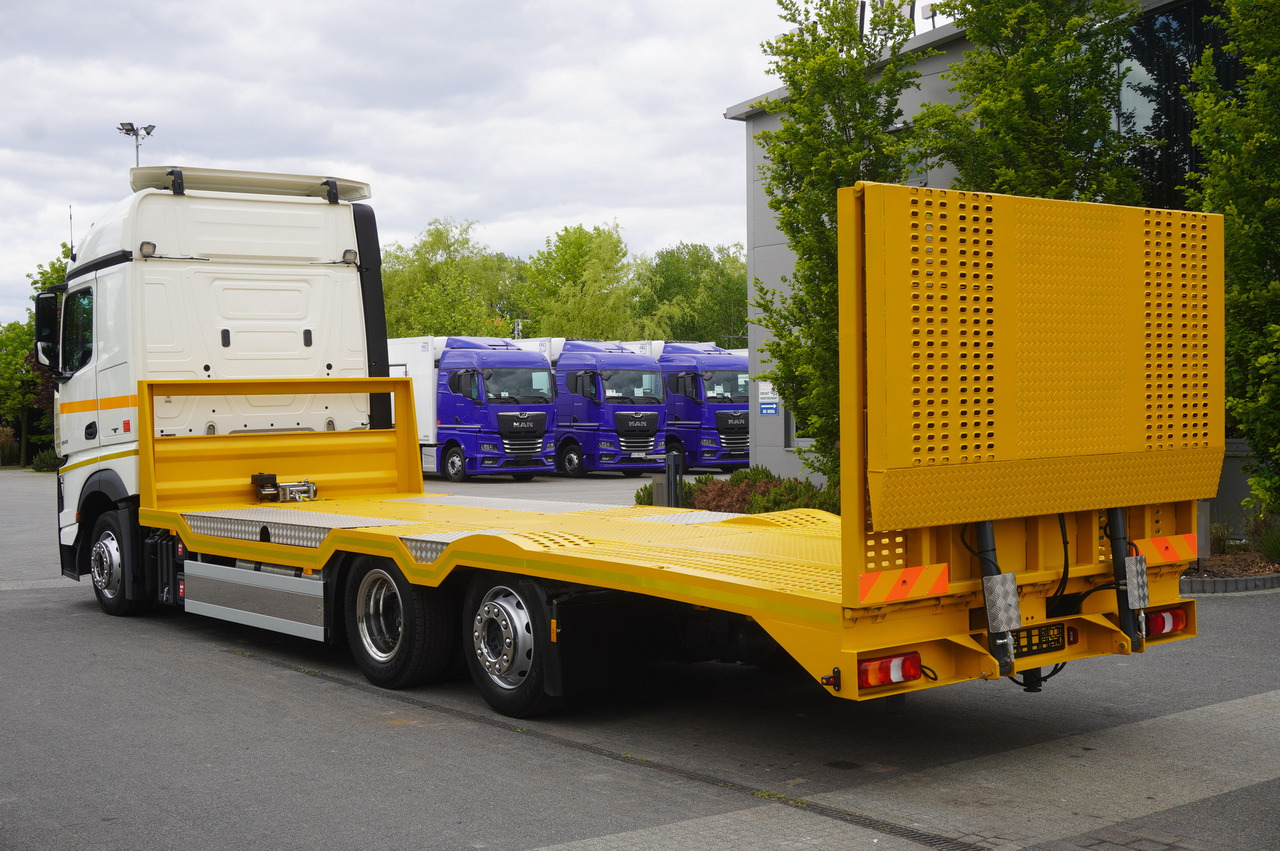 MERCEDES-BENZ Actros 2542 / NEW tow truck / steered 3rd axle - Kamion za prevoz automobila: slika 5 MERCEDES-BENZ Actros 2542 / NEW tow truck / steered 3rd axle - Kamion za prevoz automobila: slika 5