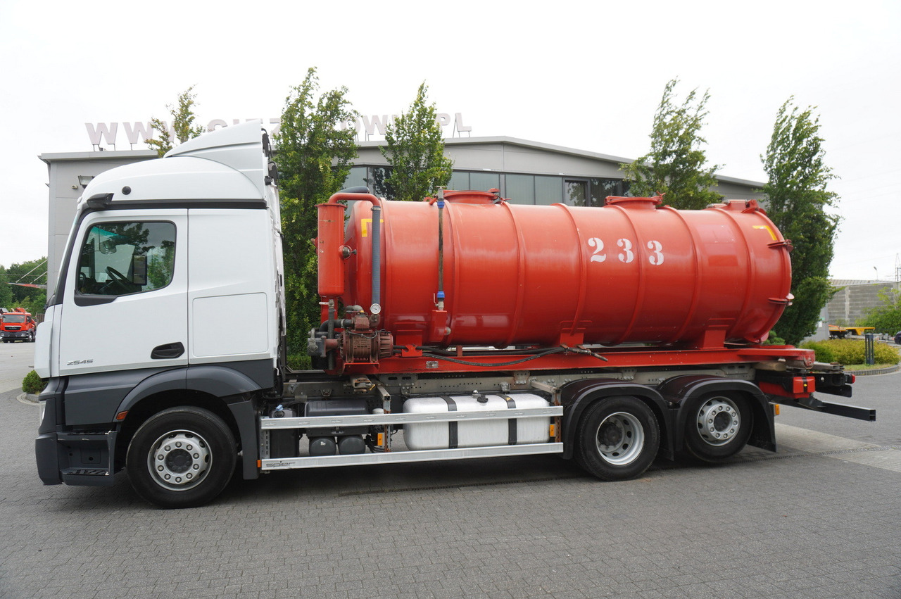 MERCEDES-BENZ Actros 2545 6 × 2 MP5 / NEW septic barrel 13000 L - Kamion cisterna: slika 2 MERCEDES-BENZ Actros 2545 6 × 2 MP5 / NEW septic barrel 13000 L - Kamion cisterna: slika 2