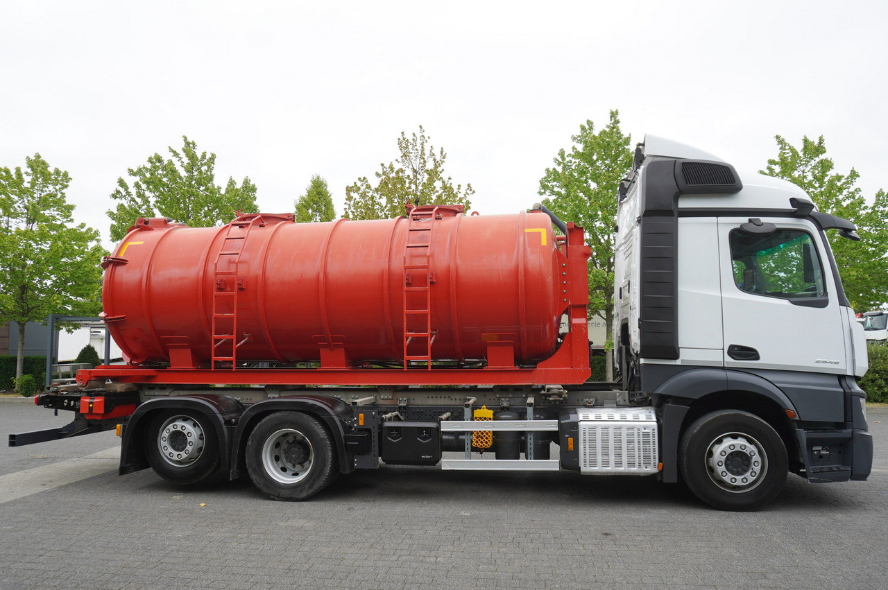 MERCEDES-BENZ Actros 2545 6 × 2 MP5 / NEW septic barrel 13000 L - Kamion cisterna: slika 5 MERCEDES-BENZ Actros 2545 6 × 2 MP5 / NEW septic barrel 13000 L - Kamion cisterna: slika 5
