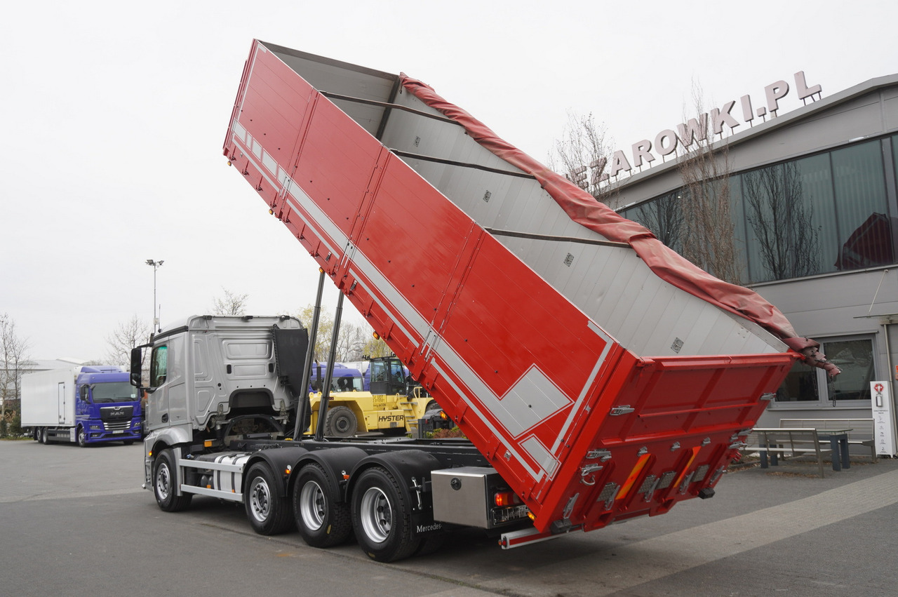MERCEDES-BENZ Actros 3563 8x4 / Tipper for grain 20 t load capacity - Kamion sa tovarnim sandukom: slika 5 MERCEDES-BENZ Actros 3563 8x4 / Tipper for grain 20 t load capacity - Kamion sa tovarnim sandukom: slika 5