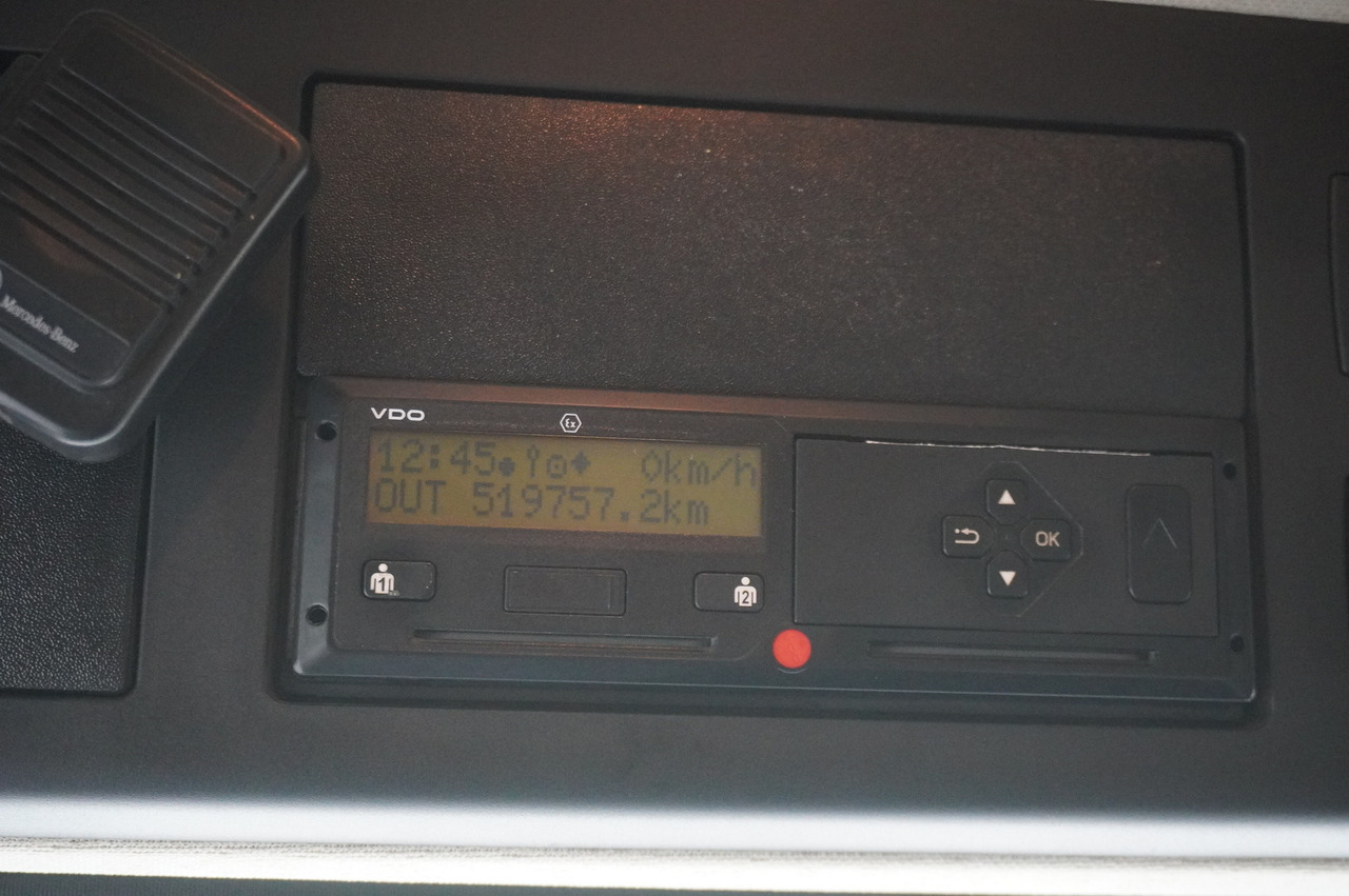 Istovarivač MERCEDES-BENZ Actros 3563 8x4 / Tipper for grain 20 t load capacity: slika 26