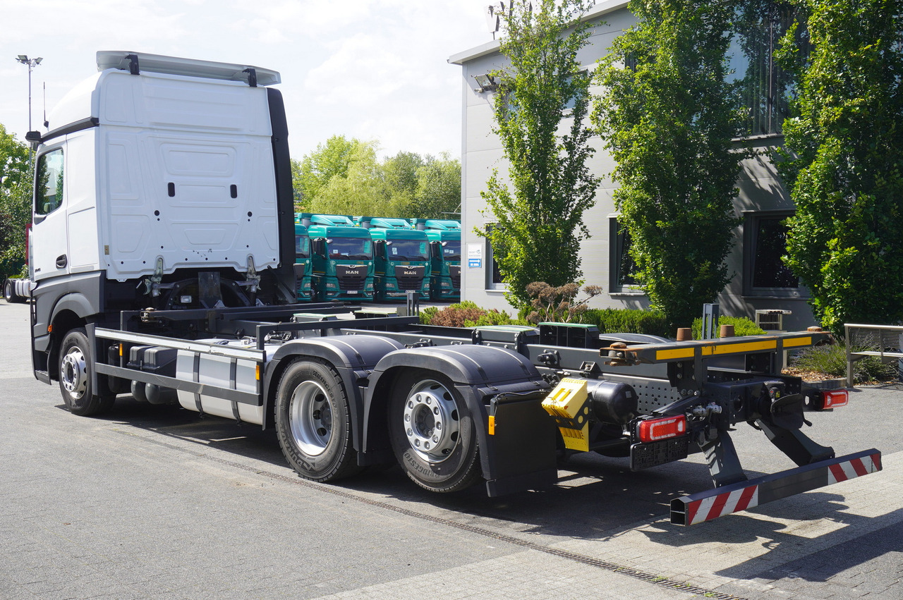 MERCEDES-BENZ Actros L 2545 MP5 / BDF / 2022 / 290 tho. km - Kamion za prevoz kontejnera/ Kamion sa promenjivim sandukom: slika 2 MERCEDES-BENZ Actros L 2545 MP5 / BDF / 2022 / 290 tho. km - Kamion za prevoz kontejnera/ Kamion sa promenjivim sandukom: slika 2