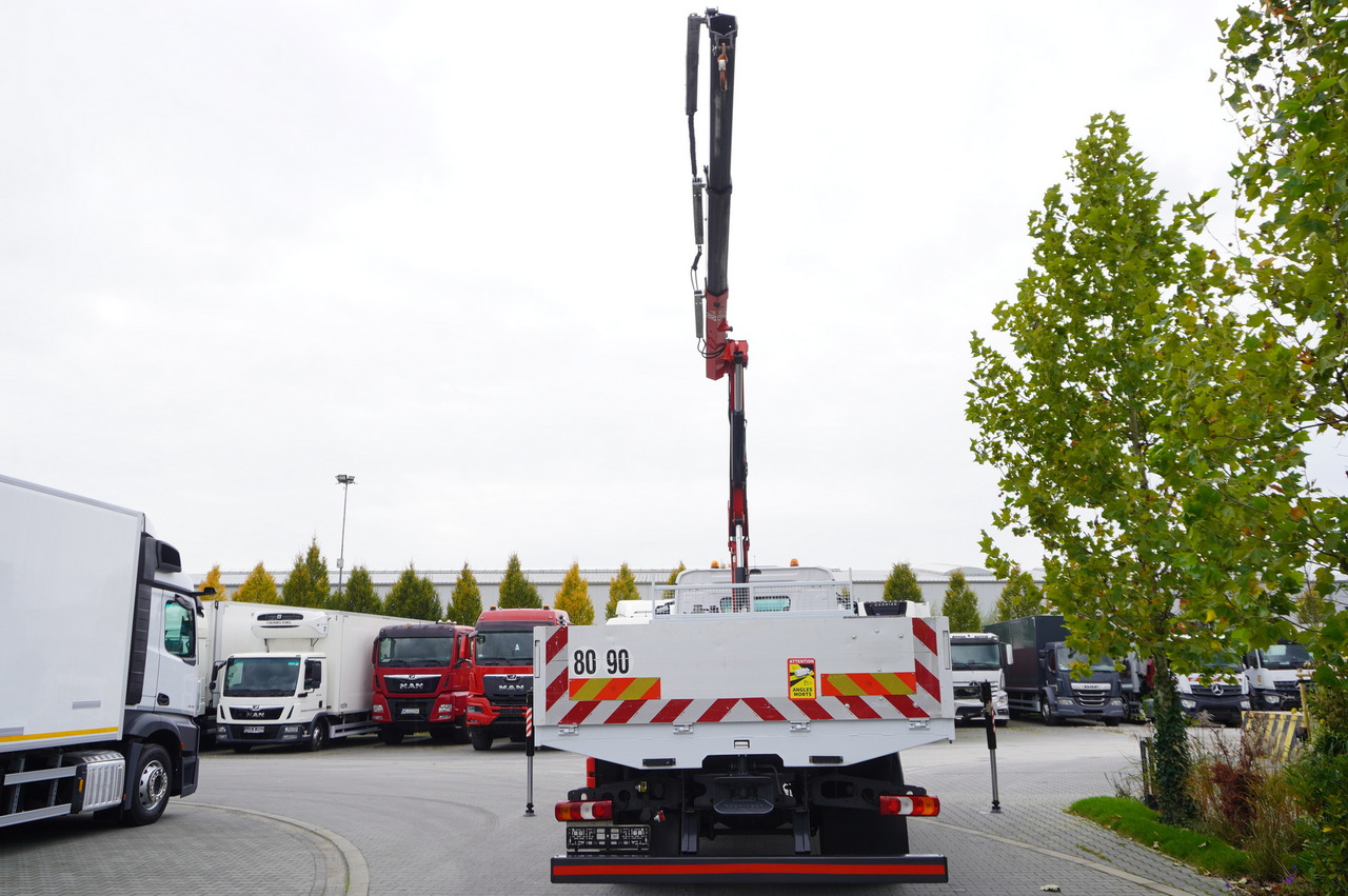 MERCEDES-BENZ Arocs 1830 / Flatbed 16 EPAL / HDS Fassi 155 / Reach 8 m / Load capacity 6160 kg - Kamion sa dizalicom: slika 3 MERCEDES-BENZ Arocs 1830 / Flatbed 16 EPAL / HDS Fassi 155 / Reach 8 m / Load capacity 6160 kg - Kamion sa dizalicom: slika 3