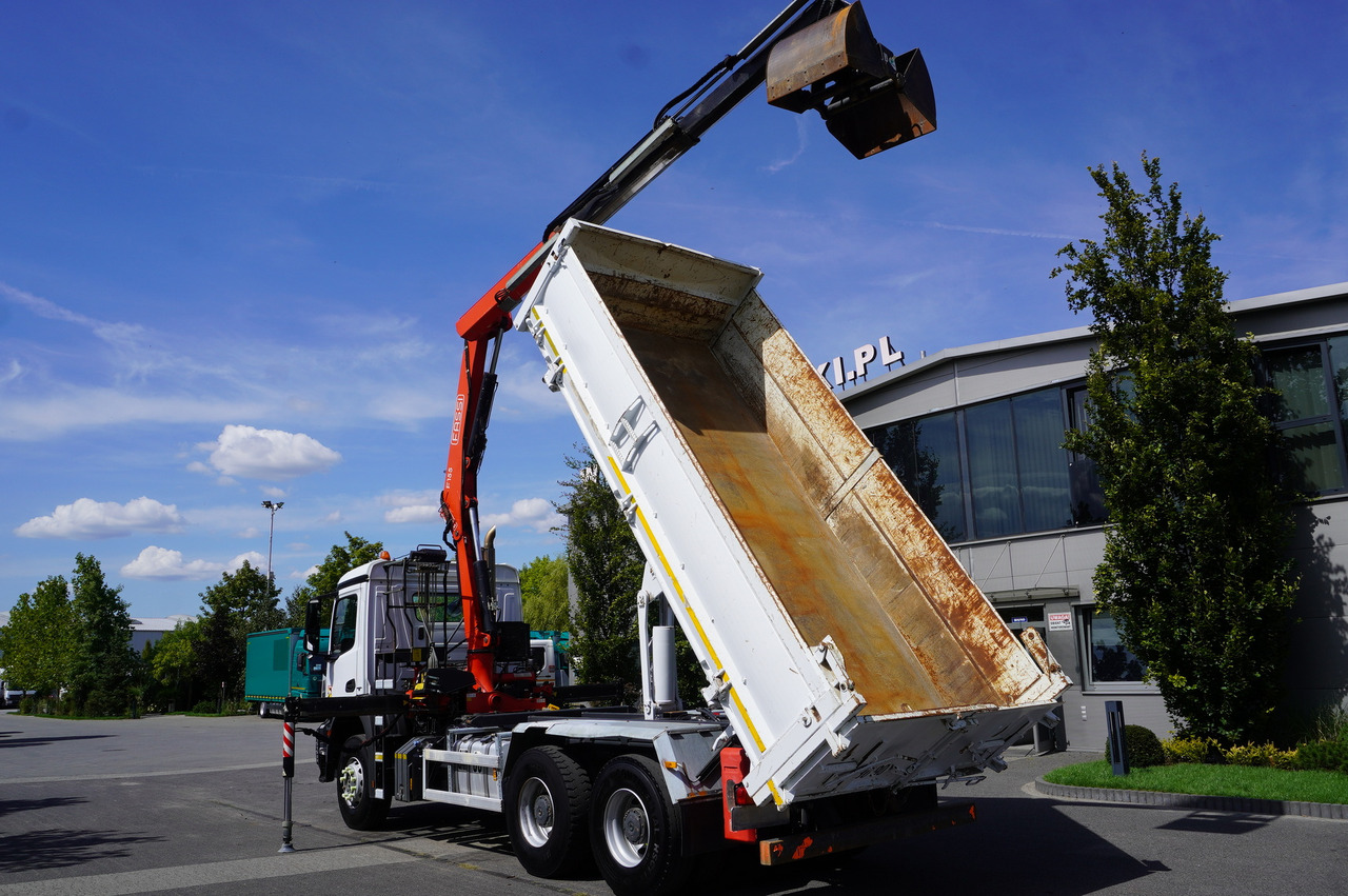 MERCEDES-BENZ Arocs 2636 / 6x4 / HDS Fassi / 3-Way Tipper / Bortmatic - Istovarivač, Kamion sa dizalicom: slika 5 MERCEDES-BENZ Arocs 2636 / 6x4 / HDS Fassi / 3-Way Tipper / Bortmatic - Istovarivač, Kamion sa dizalicom: slika 5