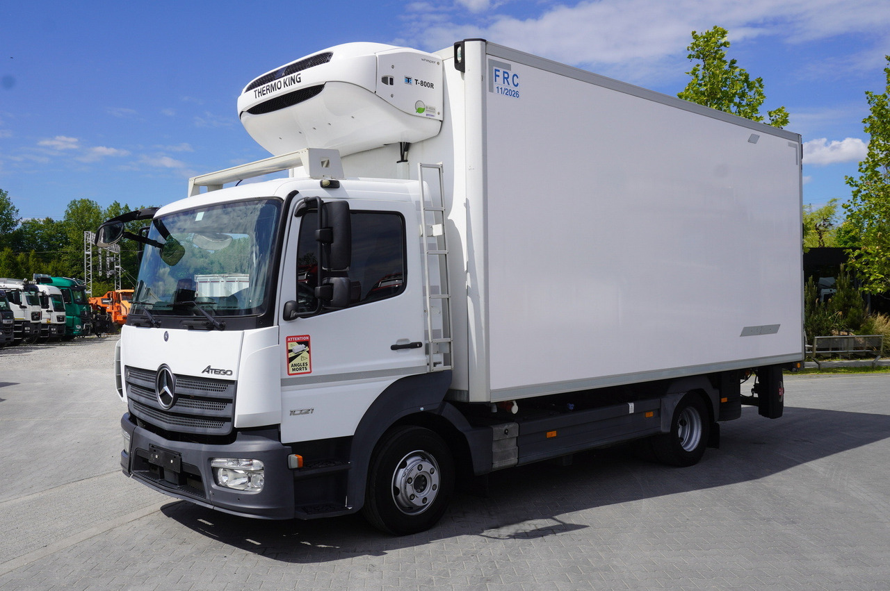 MERCEDES-BENZ Atego 1021 / Lamberet meat hook refrigerator / Carcass elevator 1000 kg / Thermoking T800 R - Hladnjača, Kamion sa dizalicom: slika 2 MERCEDES-BENZ Atego 1021 / Lamberet meat hook refrigerator / Carcass elevator 1000 kg / Thermoking T800 R - Hladnjača, Kamion sa dizalicom: slika 2