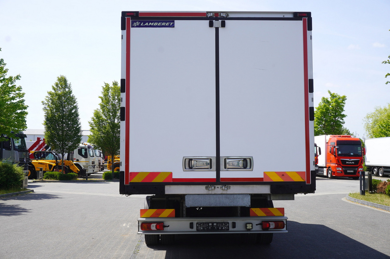 MERCEDES-BENZ Atego 1223 / Lamberet Refrigerator / Full ADR / Sleeper cab / 175 tho. km - Hladnjača: slika 4 MERCEDES-BENZ Atego 1223 / Lamberet Refrigerator / Full ADR / Sleeper cab / 175 tho. km - Hladnjača: slika 4