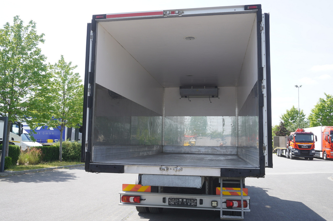 MERCEDES-BENZ Atego 1223 / Lamberet Refrigerator / Full ADR / Sleeper cab / 175 tho. km - Hladnjača: slika 5 MERCEDES-BENZ Atego 1223 / Lamberet Refrigerator / Full ADR / Sleeper cab / 175 tho. km - Hladnjača: slika 5