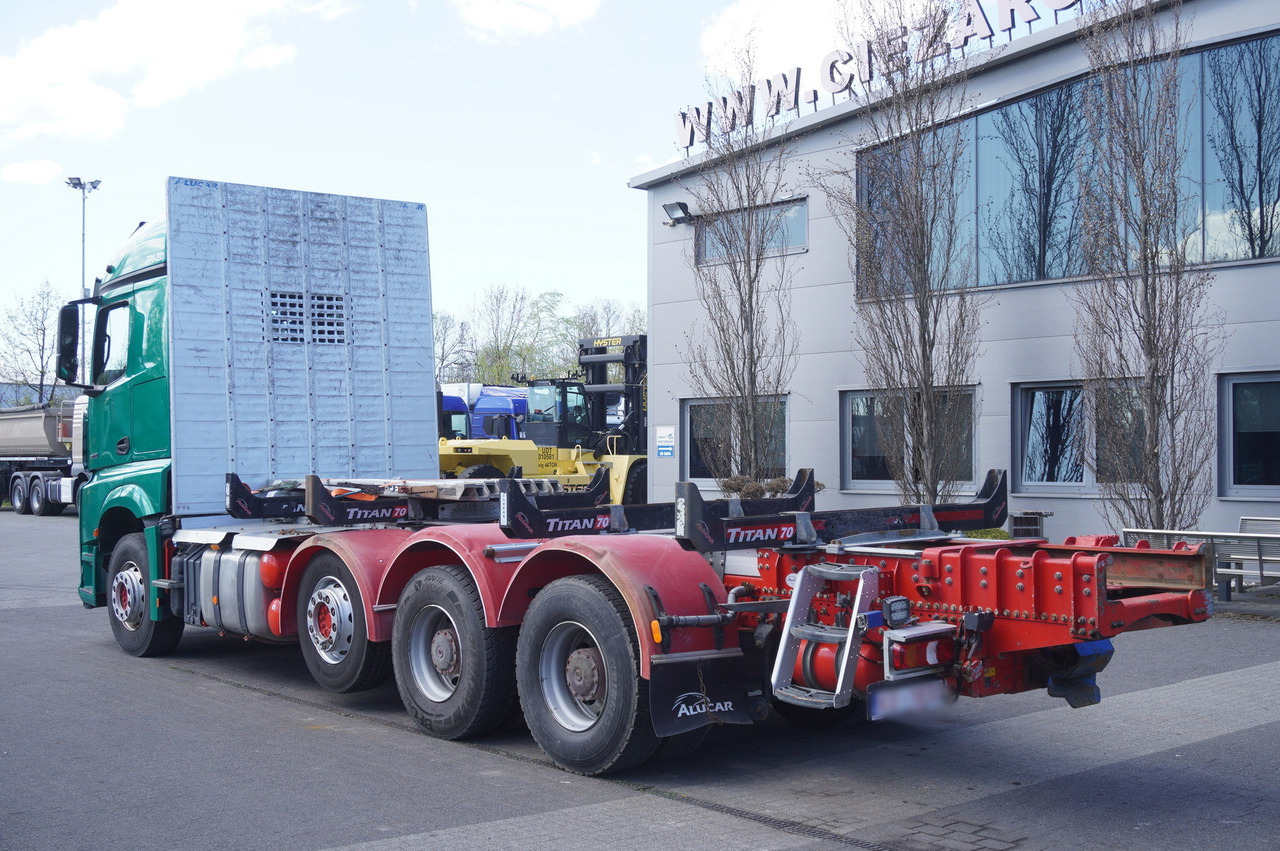 Mercedes-Benz Arocs 3563 8 × 4 / 630 HP / steered axle / Logging superstructure - Kamion sa dizalicom: slika 5 Mercedes-Benz Arocs 3563 8 × 4 / 630 HP / steered axle / Logging superstructure - Kamion sa dizalicom: slika 5