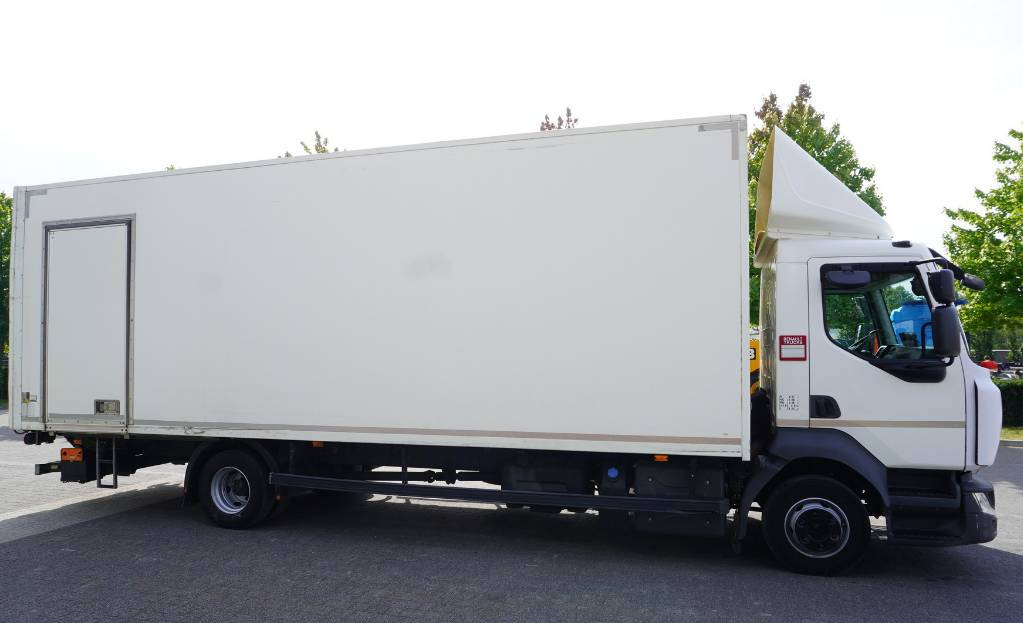 RENAULT D12 E6 / Container 18 pallets / tail lift - Kamion sa zatvorenim sandukom: slika 3 RENAULT D12 E6 / Container 18 pallets / tail lift - Kamion sa zatvorenim sandukom: slika 3