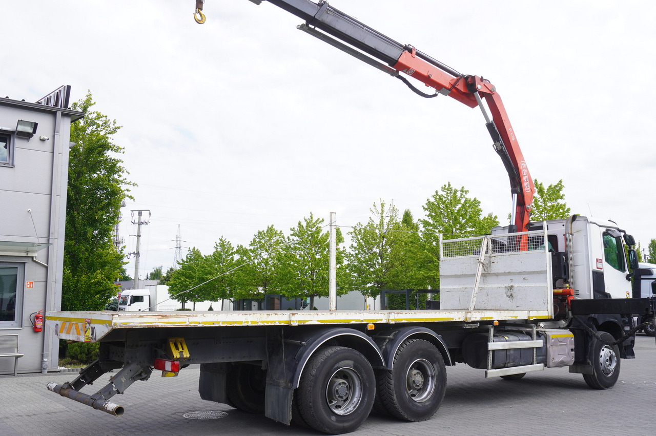 Kamion sa tovarnim sandukom, Kamion sa dizalicom RENAULT K380 6x4 / FASSI F175 crane 7.85 t / 120 thousand km: slika 7