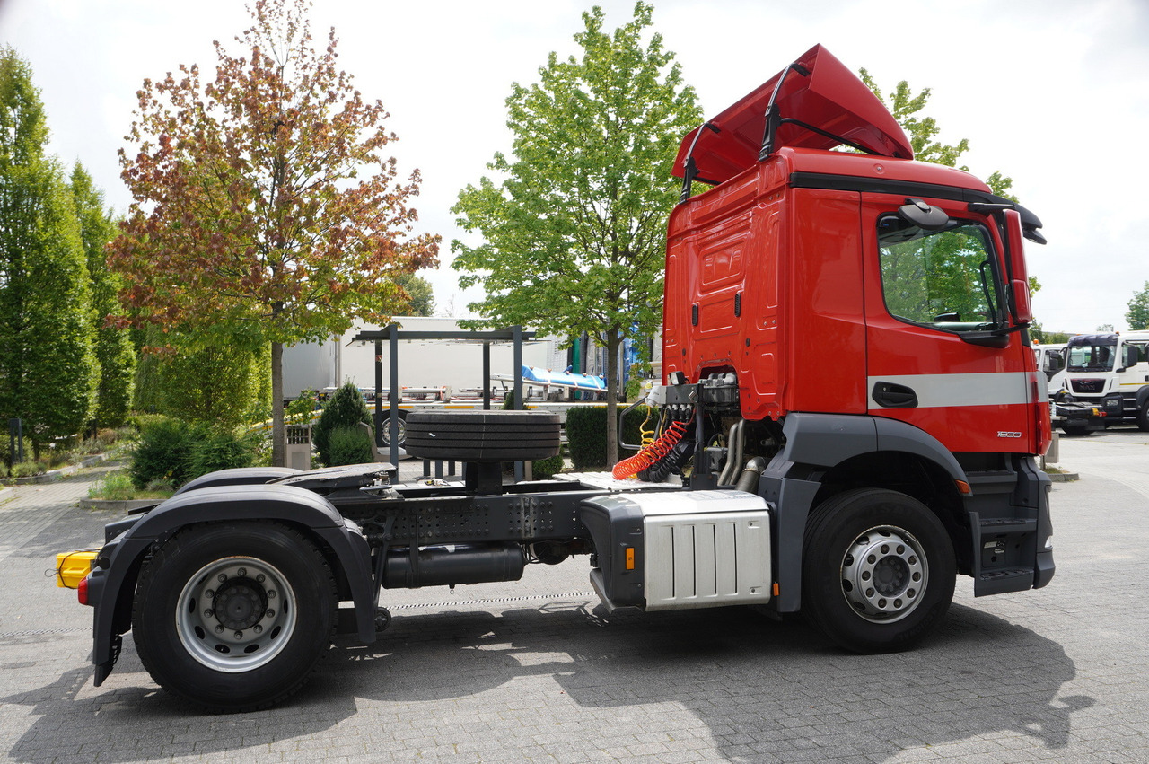 MERCEDES-BENZ Actros 1833 tractor unit / 260 tho. km - Tegljač: slika 5 MERCEDES-BENZ Actros 1833 tractor unit / 260 tho. km - Tegljač: slika 5