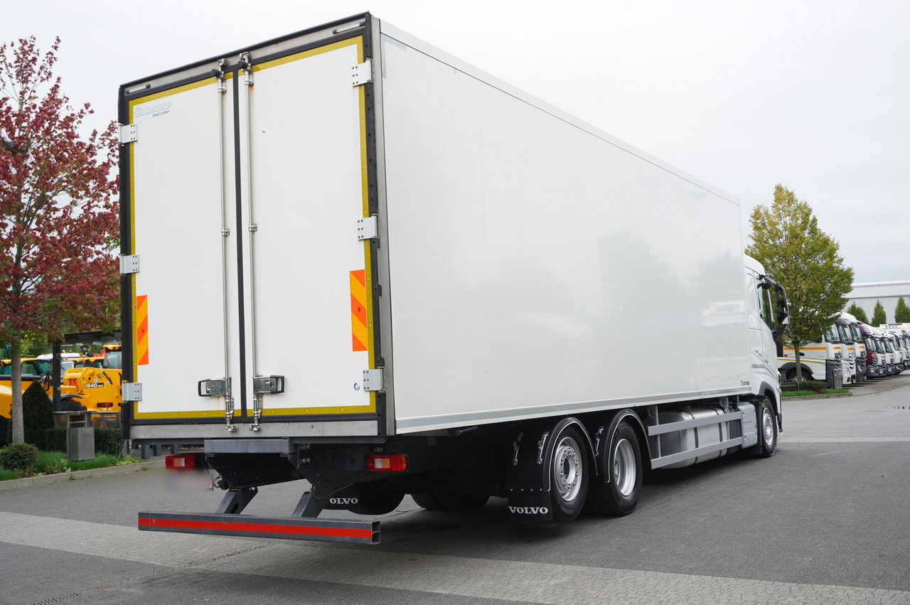 VOLVO FH 460 / Krone refrigerator 23 EPAL! / Carrier Supra 1250 MT Silent / Multitemperature / Steered axle - Hladnjača: slika 5 VOLVO FH 460 / Krone refrigerator 23 EPAL! / Carrier Supra 1250 MT Silent / Multitemperature / Steered axle - Hladnjača: slika 5
