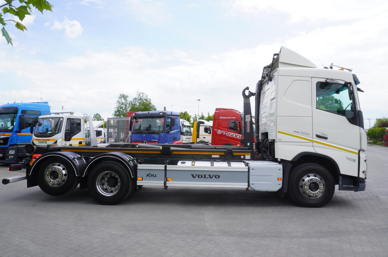 VOLVO FH 500 / VDL hooklift 21 tons / 2022 / steering 3d axle / 2 units - Kamion sa hidrauličnom kukom: slika 4 VOLVO FH 500 / VDL hooklift 21 tons / 2022 / steering 3d axle / 2 units - Kamion sa hidrauličnom kukom: slika 4