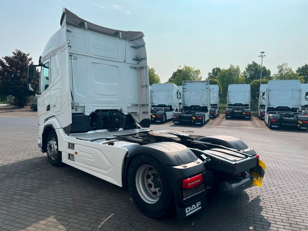 DAF XFn 480 FT Intarder 2xTank 1.105 L Vollspoiler - Tegljač: slika 3 DAF XFn 480 FT Intarder 2xTank 1.105 L Vollspoiler - Tegljač: slika 3