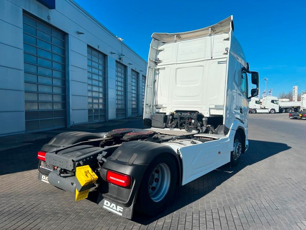 DAF XFn 480 FT Intarder 2xTank 1.105 L nur 106 tkm - Tegljač: slika 4 DAF XFn 480 FT Intarder 2xTank 1.105 L nur 106 tkm - Tegljač: slika 4