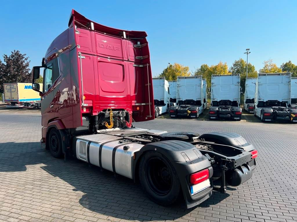 DAF XG 480 FT Low Deck Retarder Standklima 2xTank - Tegljač: slika 3 DAF XG 480 FT Low Deck Retarder Standklima 2xTank - Tegljač: slika 3