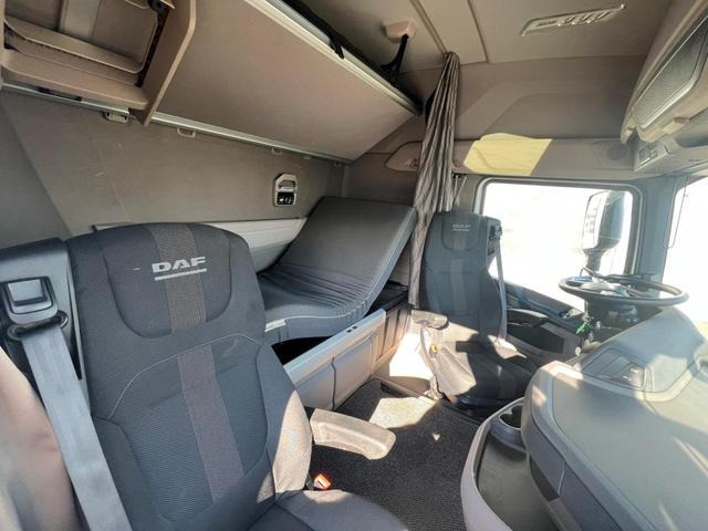 DAF XG 480 FT TraXon ZF-Intarder 2x Tank 1.195 Liter - Tegljač: slika 3 DAF XG 480 FT TraXon ZF-Intarder 2x Tank 1.195 Liter - Tegljač: slika 3