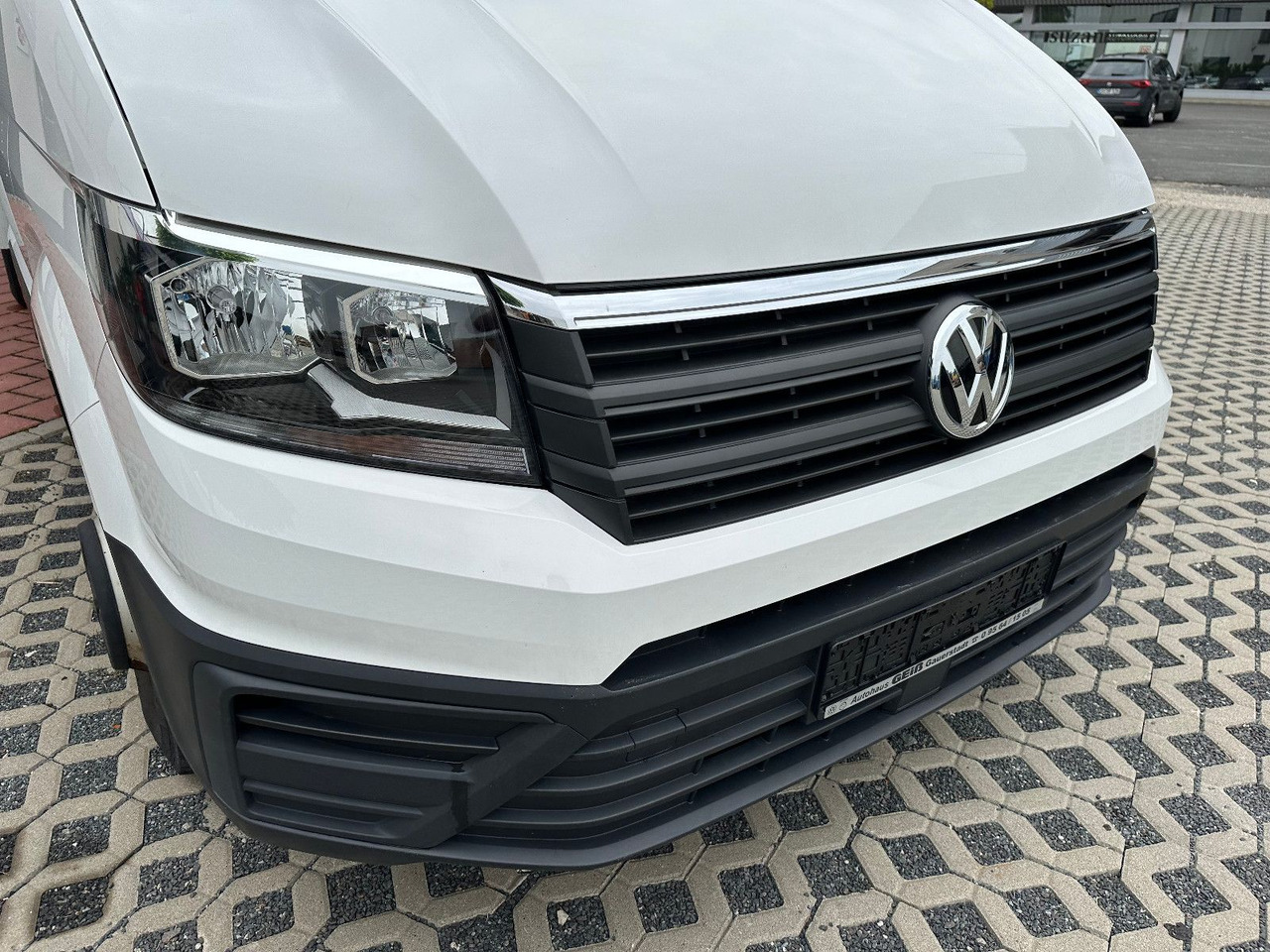 Volkswagen Crafter 50 Pritsche Plane 5-Tonne Volkswagen Crafter 50 Pritsche Plane 5-Tonne - Dostavno vozilo sa ceradom: slika 5 Volkswagen Crafter 50 Pritsche Plane 5-Tonne Volkswagen Crafter 50 Pritsche Plane 5-Tonne - Dostavno vozilo sa ceradom: slika 5