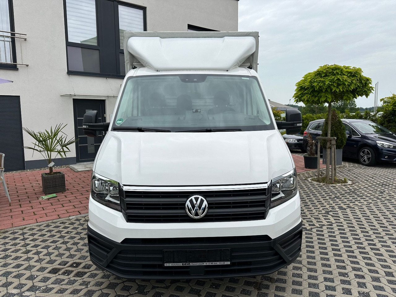 Volkswagen Crafter 50 Pritsche Plane 5-Tonne Volkswagen Crafter 50 Pritsche Plane 5-Tonne - Dostavno vozilo sa ceradom: slika 3 Volkswagen Crafter 50 Pritsche Plane 5-Tonne Volkswagen Crafter 50 Pritsche Plane 5-Tonne - Dostavno vozilo sa ceradom: slika 3