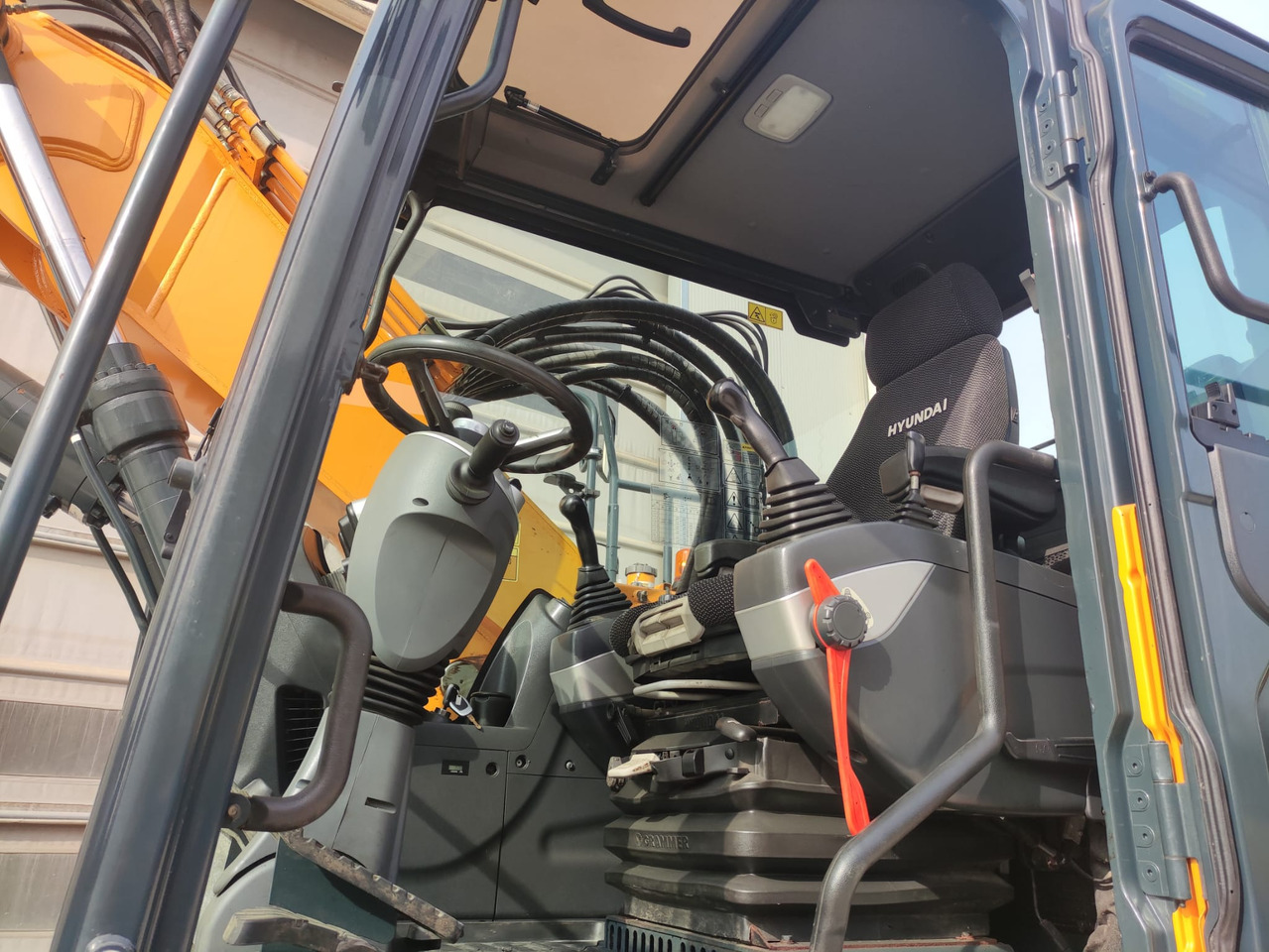 HYUNDAI HW140 - Bager točkaš: slika 5 HYUNDAI HW140 - Bager točkaš: slika 5