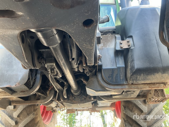 2001 Fendt Favorit 712 Vario 4WD Tractor - Traktor: slika 5 2001 Fendt Favorit 712 Vario 4WD Tractor - Traktor: slika 5