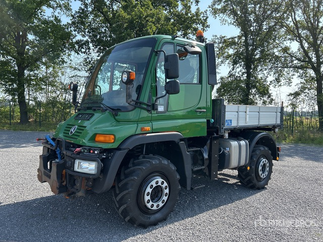 2007 Mercedes-Benz Unimog U400 4x4 Utility Truck - Tarup/ Mulčer: slika 2 2007 Mercedes-Benz Unimog U400 4x4 Utility Truck - Tarup/ Mulčer: slika 2