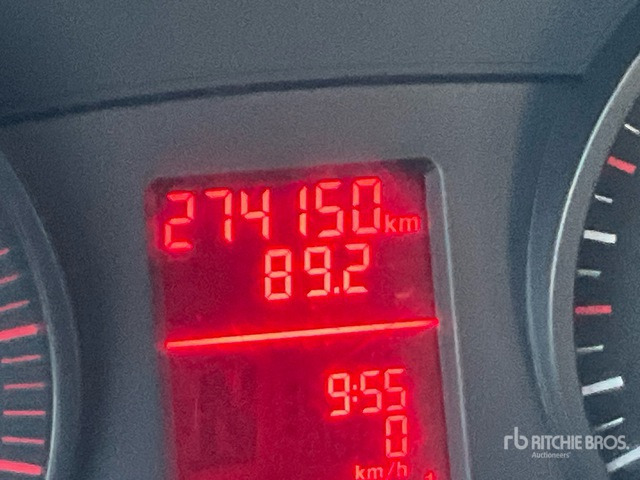 2008 Volkswagen Transporter 4x2 Flatbed Truck - Kamion sa tovarnim sandukom: slika 5 2008 Volkswagen Transporter 4x2 Flatbed Truck - Kamion sa tovarnim sandukom: slika 5