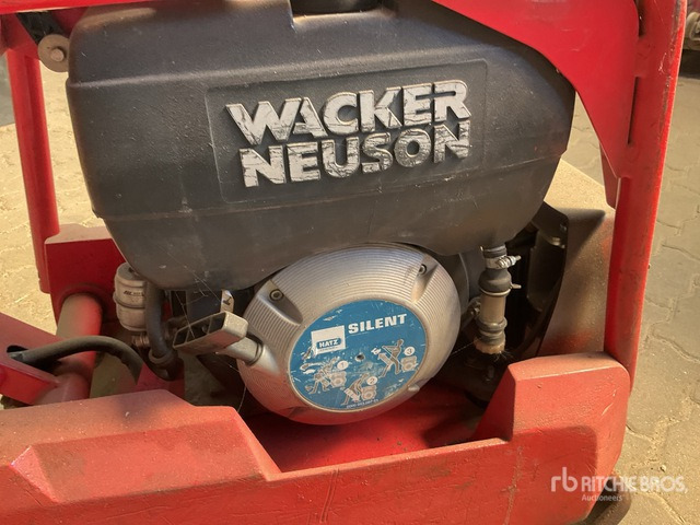 2014 Wacker Neu DPU3050H Vibratory Plate Compactor - Vibraciona ploča: slika 4 2014 Wacker Neu DPU3050H Vibratory Plate Compactor - Vibraciona ploča: slika 4